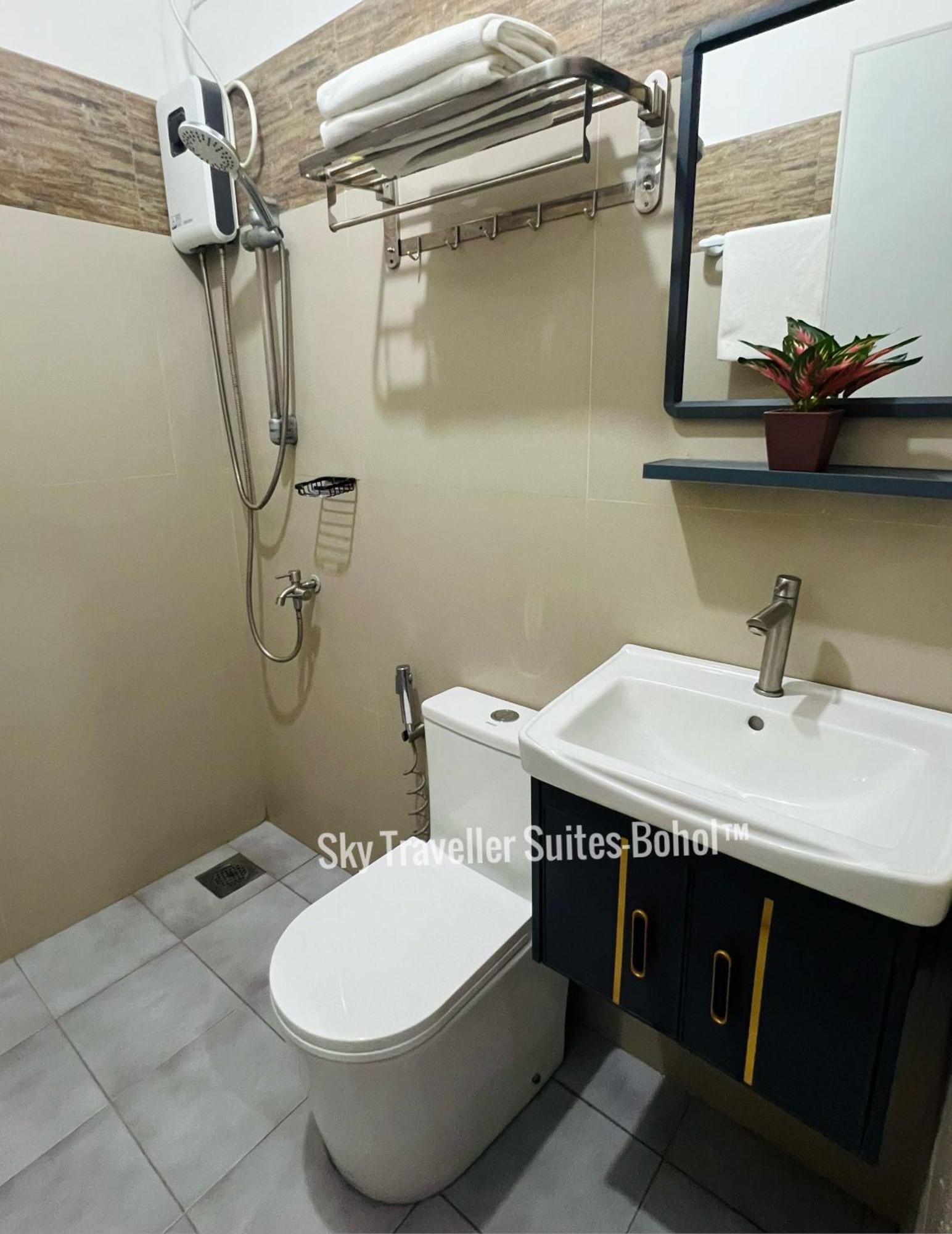 Sky Traveller Suites Panglao Zewnętrze zdjęcie
