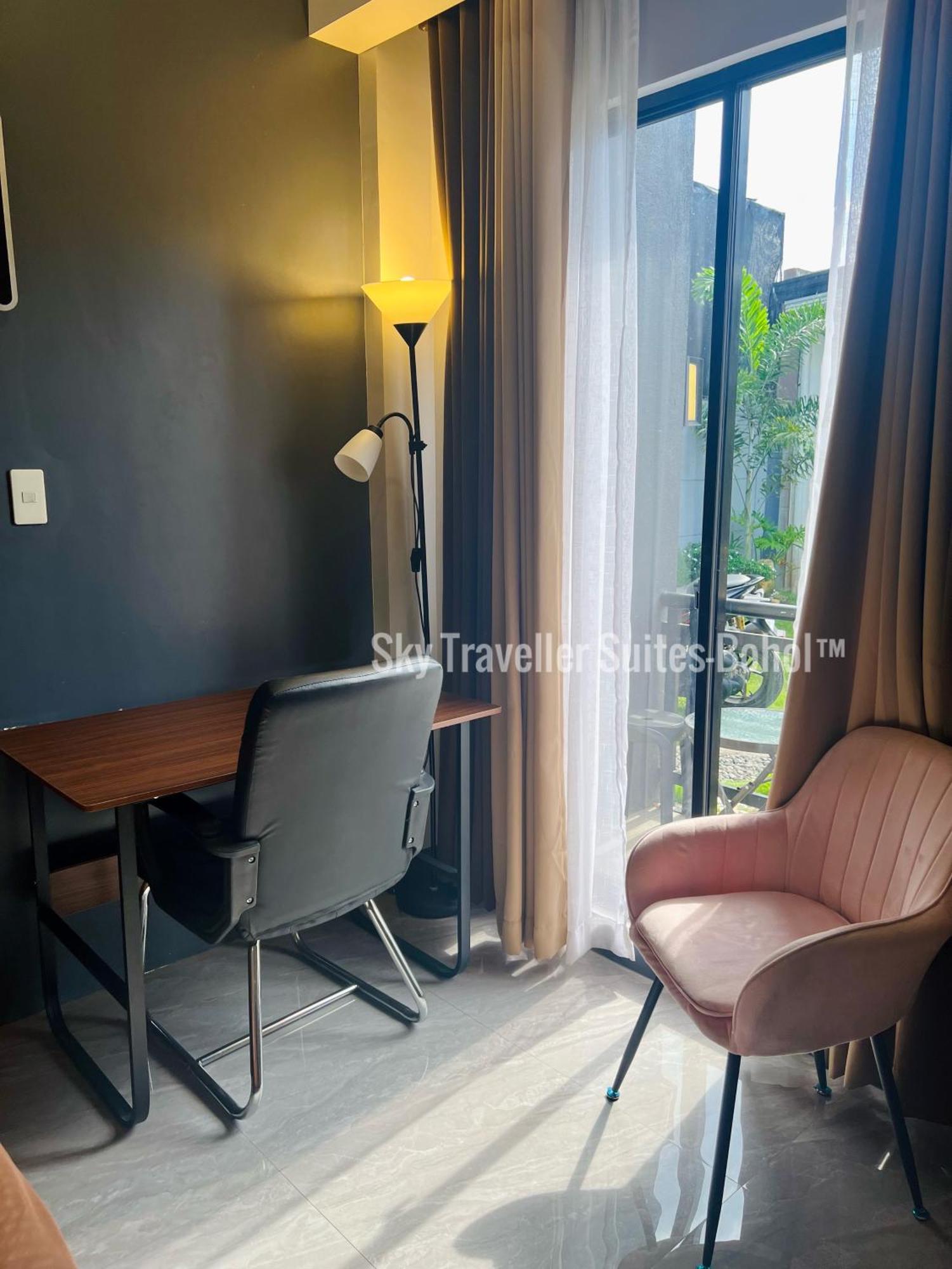 Sky Traveller Suites Panglao Zewnętrze zdjęcie